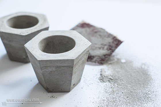 Modern concrete candle holders | DIY | www.evenyaru.com