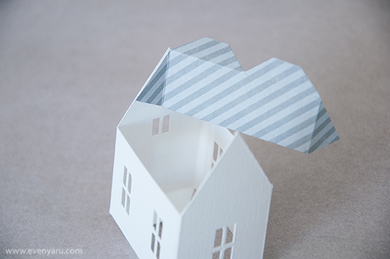 House Pop Up Card // tutorial // evenyaru.com 