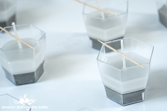 DIY concrete and wax candles // www.evenyaru.com