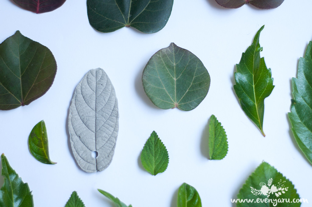 DIY Cement Leaves gift tag // evenyaru.com