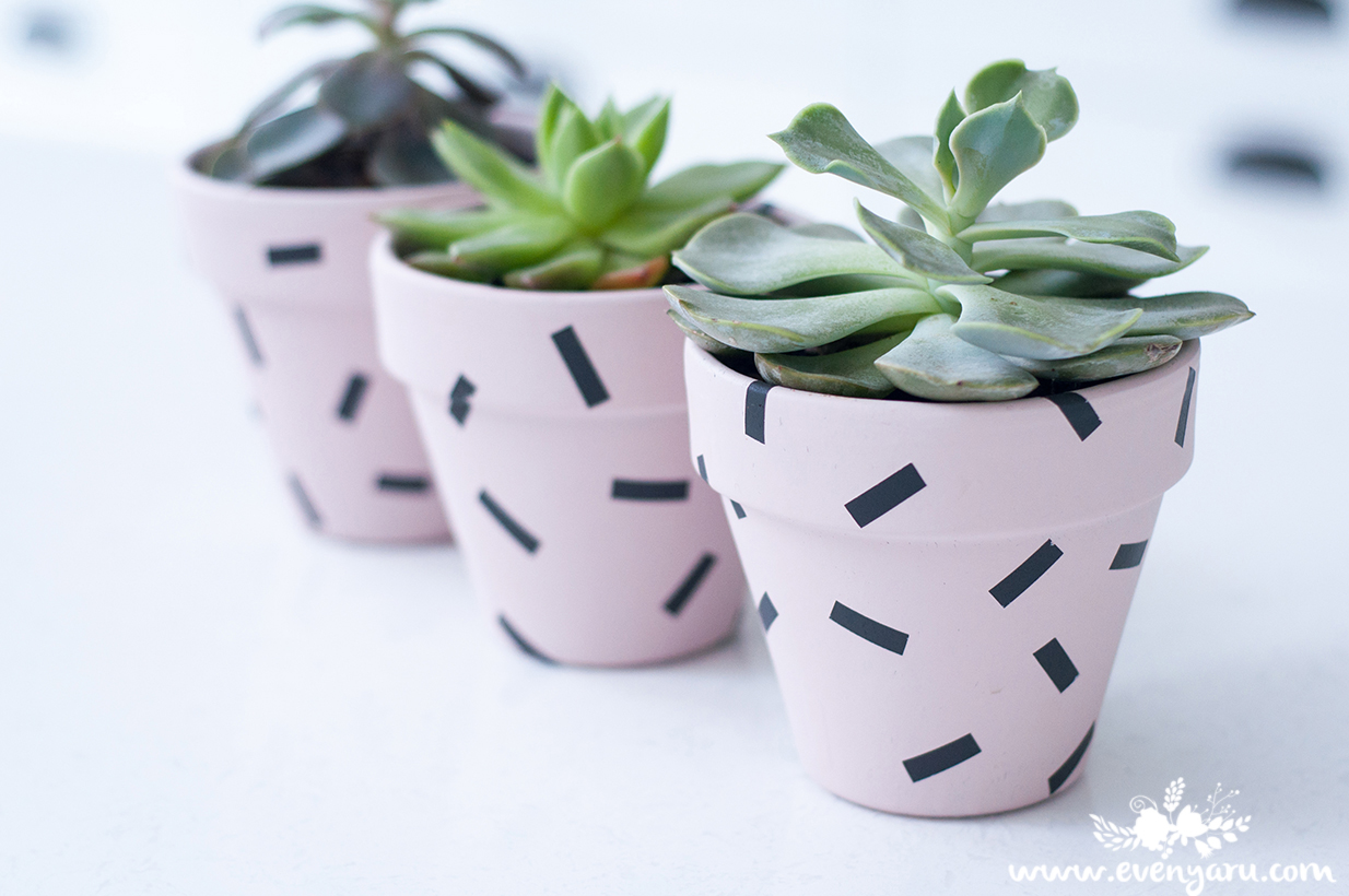 DIY "sprinkled" painted pots //www.evenyaru.com