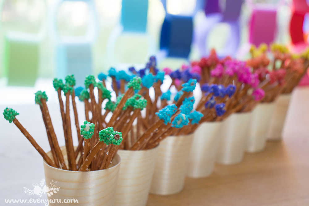 How to make treats for a rainbow birthday party